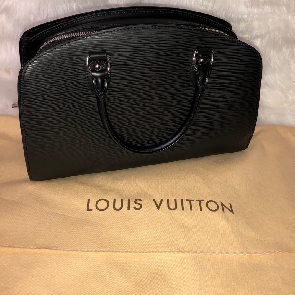 Louis Vuitton Pont Neuf Epi Leather